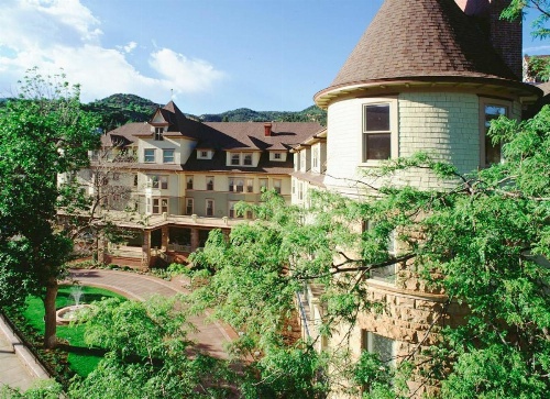 The Cliff House At Pikes Peak image 25